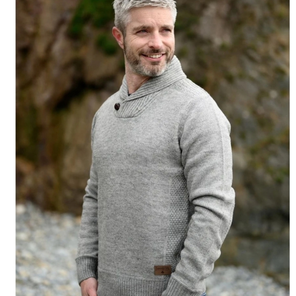 NWT Emerald Isle Mens Gray Aran Sweater, Size XL